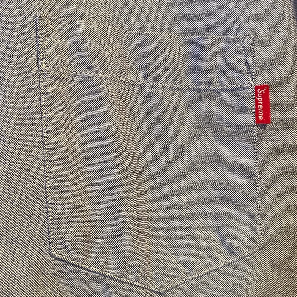 Supreme Light Blue Denim Button-Down Shirt — Red Logo — Men’s Large - Picture 5 of 12